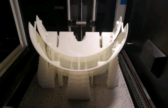 為什么要選擇SLA 3D打印機？使用SLA 3D打印機的好處有哪些？